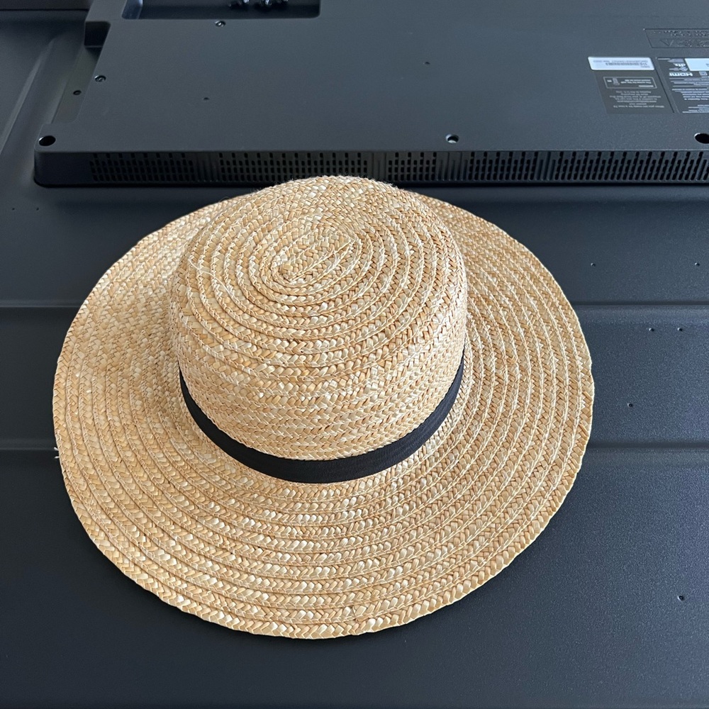 Straw hat